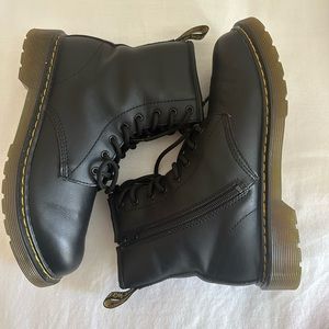 Black Dr Marten Boots 1460